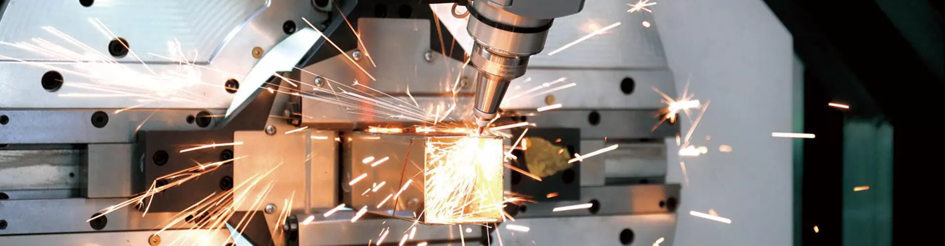 Plate and Tube Laser Cutting Machine